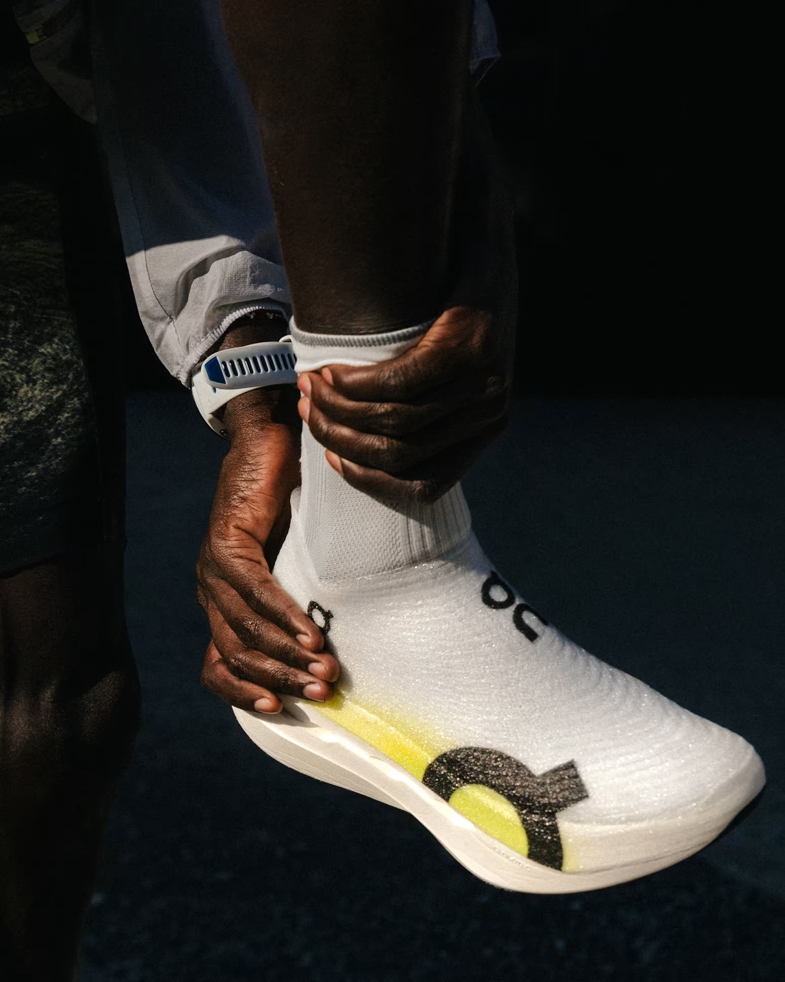 Cloudboom Strike LS White / Lime - Achilles Heel