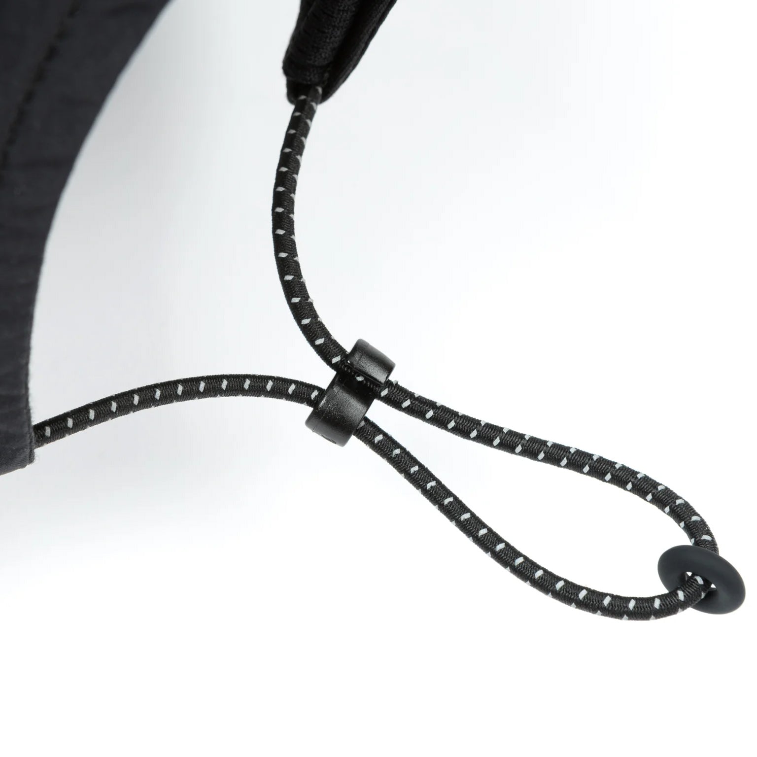 FliteSilk 5 Panel Pinch Cap Black