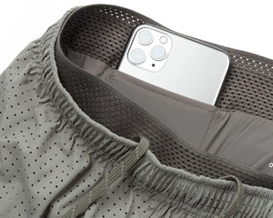 Satisfy Space‑O 2.5 Inch Distance Shorts Dry Sage - achilles heel