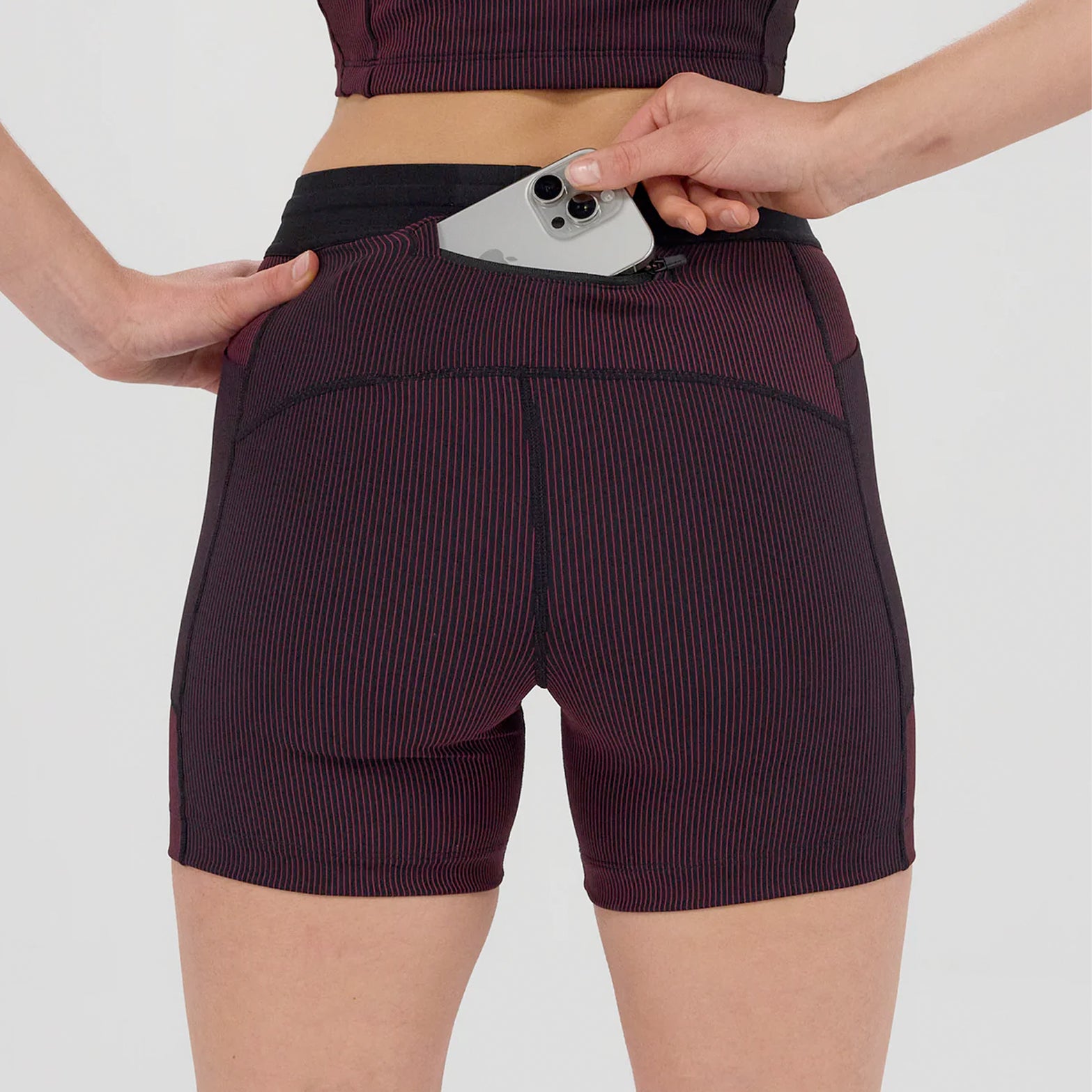 Women's Striped Cadence 5 Inch Compression Shorts Black / Fig - Achilles Heel