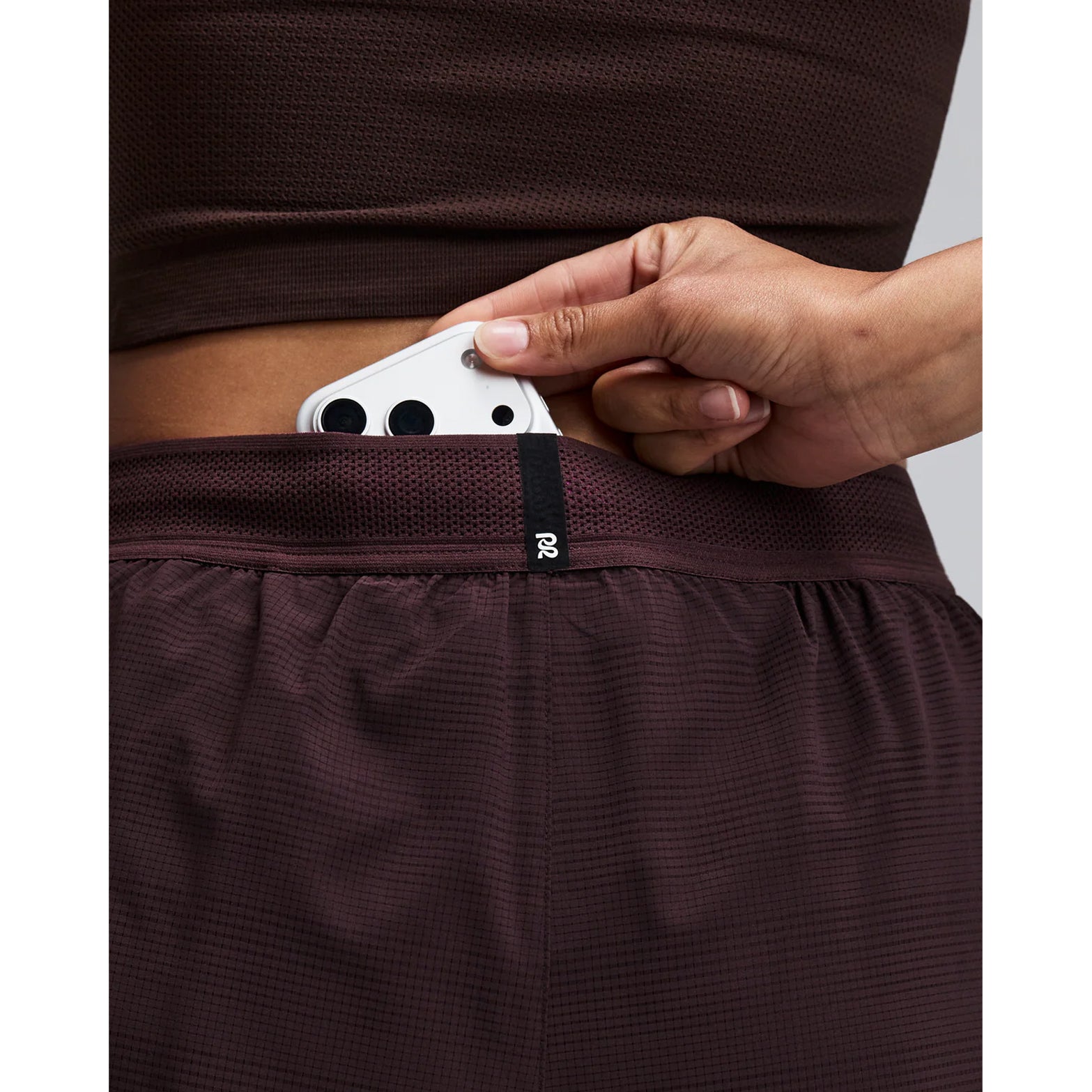 Women's Bandit CoolGrid 3 Inch Split Shorts Espresso close-up of phone pocket