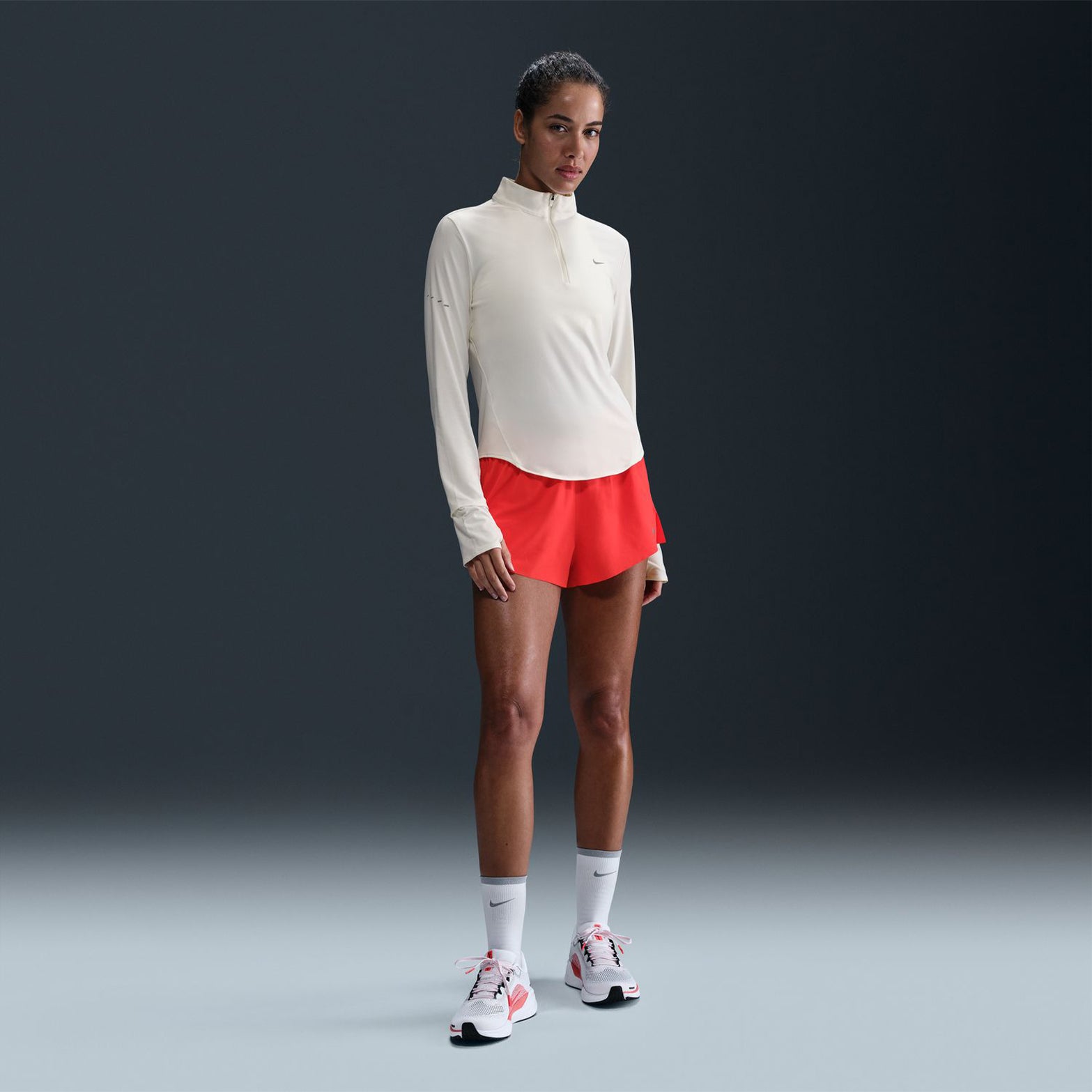 Women's Dri-FIT Swift 1/4 Zip Running Top Sail