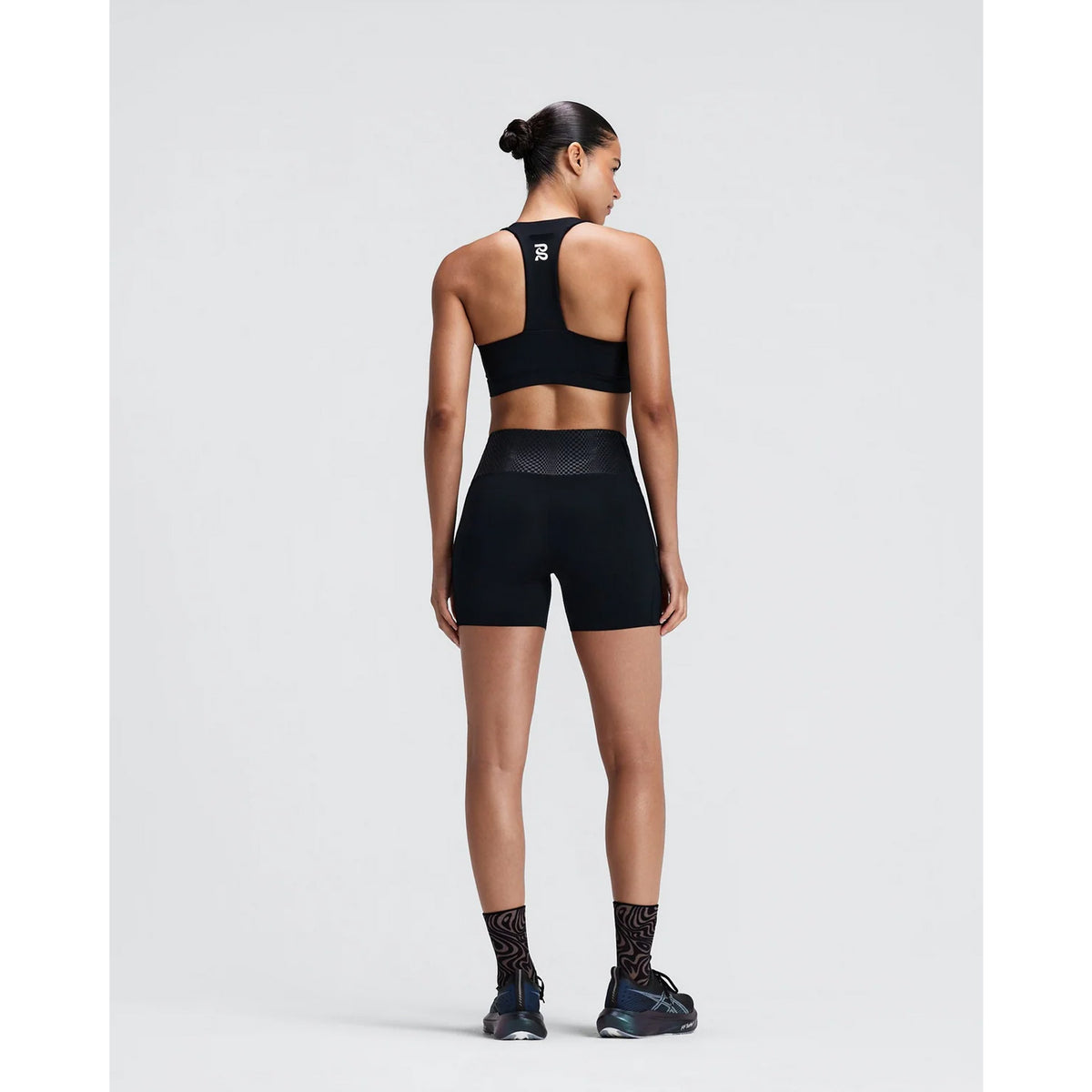 Women's Stamina-V GeoMesh V-Neck Run Bra - Black