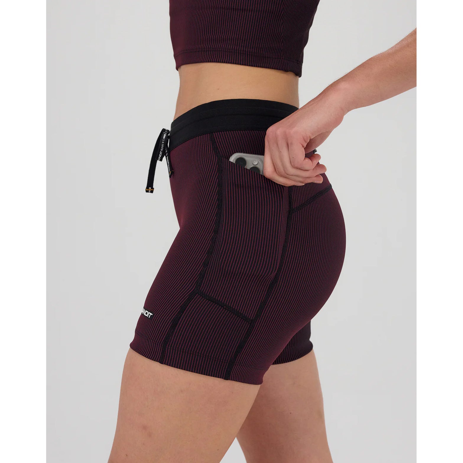 Women's Striped Cadence 5 Inch Compression Shorts Black / Fig - Achilles Heel