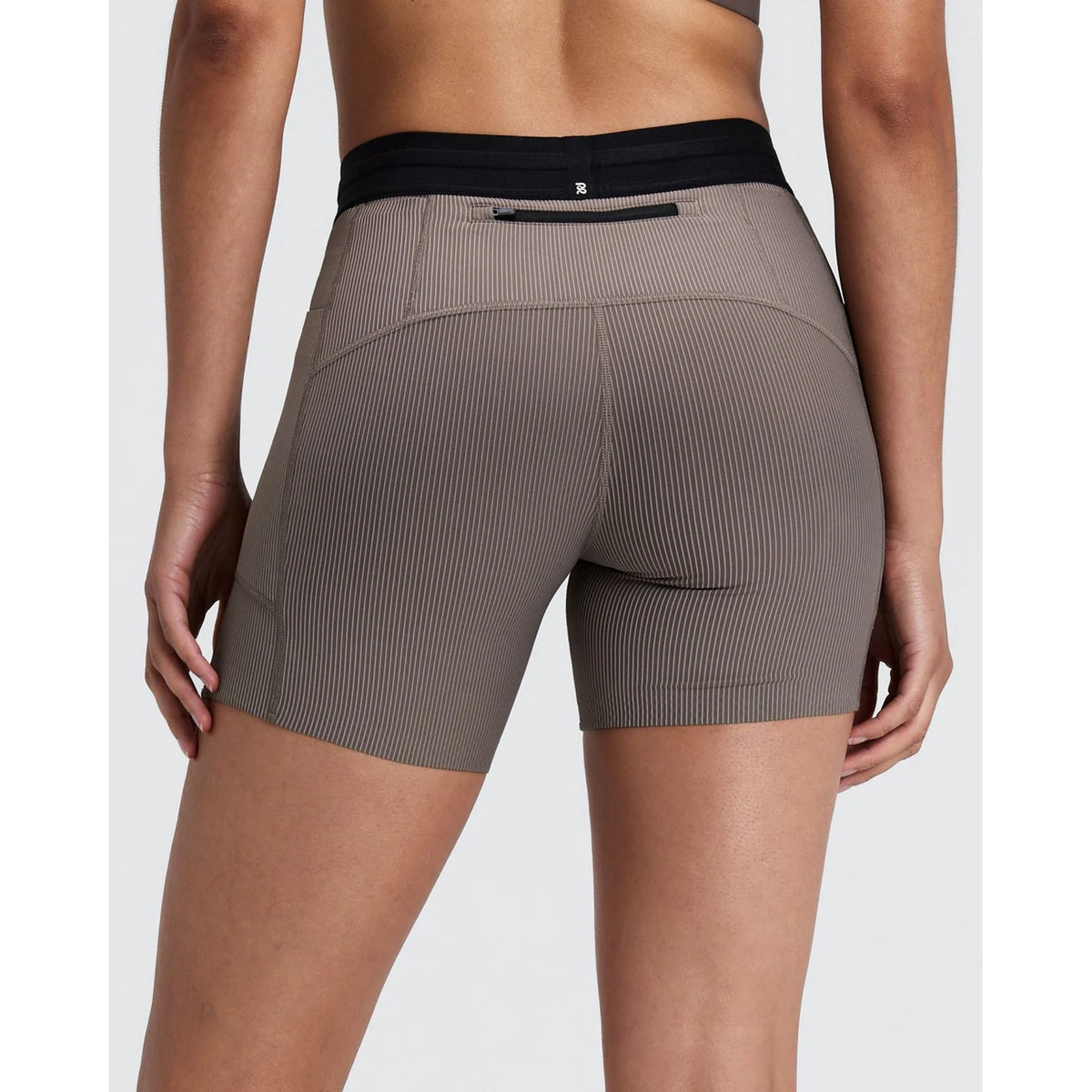 Women's Striped Cadence 5 Inch Compression Shorts Concrete Taupe / Cocoa