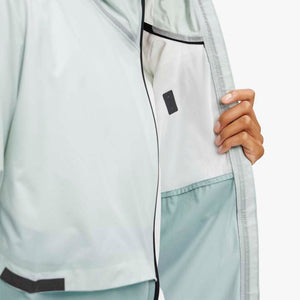 On Women's Weather Jacket Sea / Surf - achilles heel