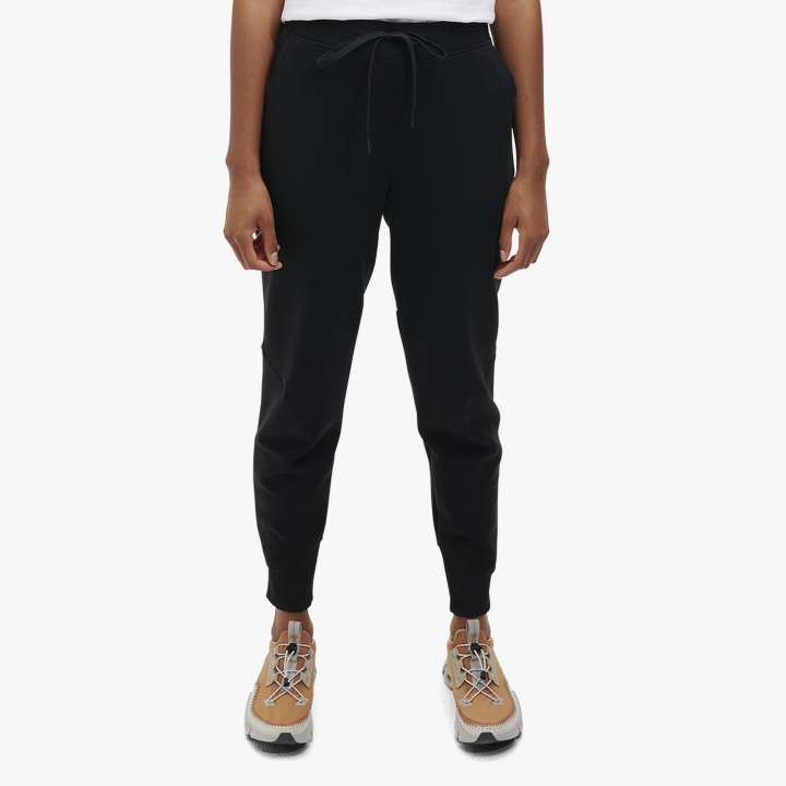 On Women's Sweat Pants Black - achilles heel