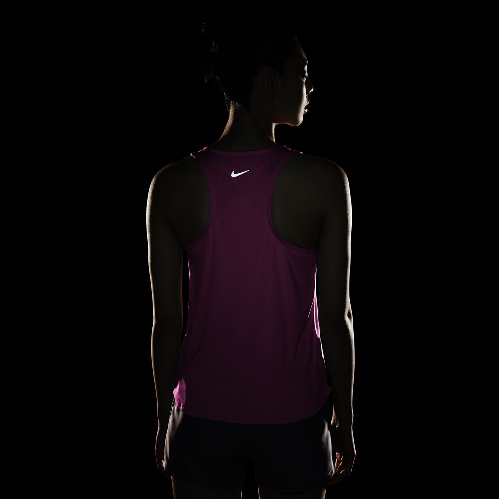 Nike Women's Swoosh Run Tank Fireberry / Reflective Silver - achilles heel
