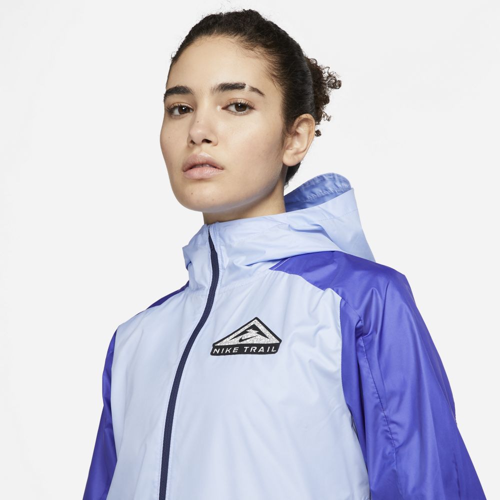 Nike Women's Shield Trail Running Jacket Aluminium / Lapis / Midnight Navy / Black - achilles heel