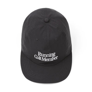 Satisfy PeaceShell Running Cap Black / White - achilles heel