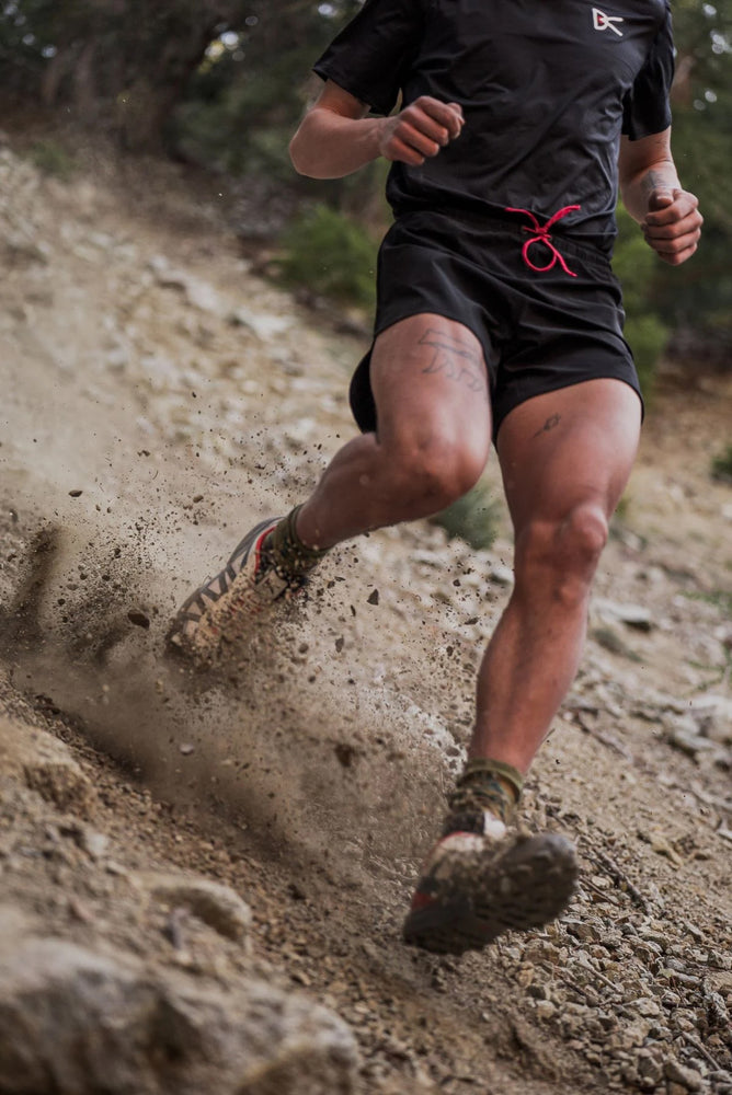 District Vision Simon 3 Inch Race Shorts Black - achilles heel