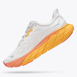 Hoka Women's Arahi 6 Wide Fit Running Shoes Nimbus Cloud / Blanc De Blanc - achilles heel