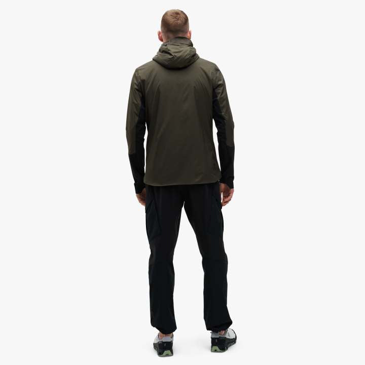 On Men's Insulator Jacket Thorn / Black - achilles heel