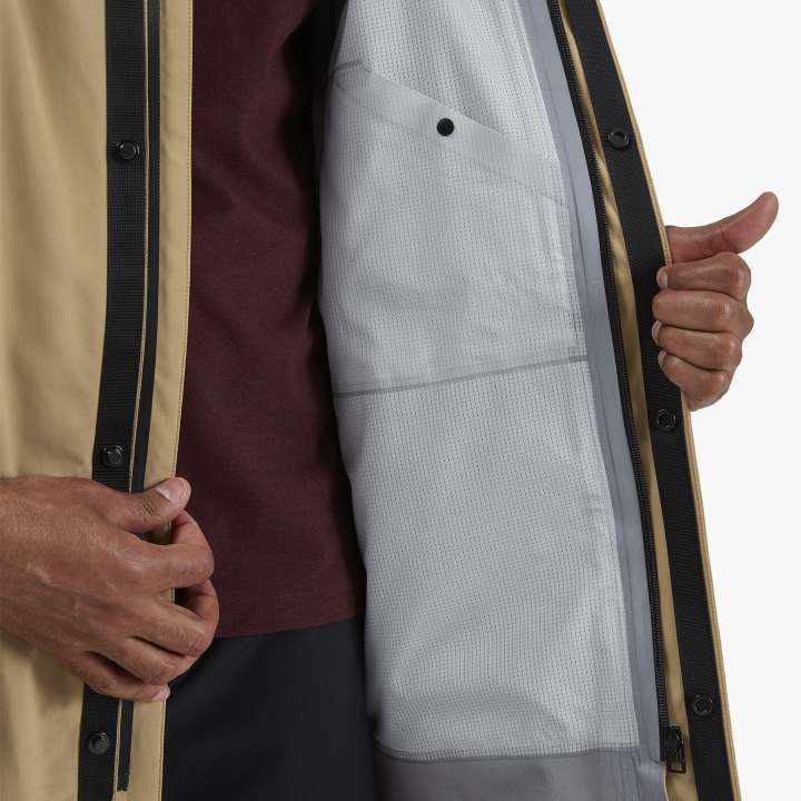 On Men's Parka Chai - achilles heel