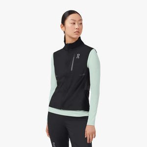 On Women's Weather Vest Black - achilles heel